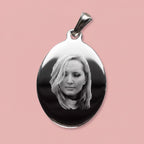 Kettenanhänger mit Fotogravur | Ovaler Anhänger Gravur