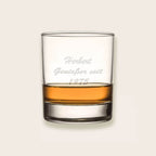Klare Glas-Whiskyglas mit individueller Lasergravur, persönliches Geschenk für Genießer und besondere Anlässe wie Geburtstage oder Jubiläen.