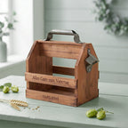 Holz-Bierträger mit individueller Lasergravur und integriertem Flaschenöffner, personalisiertes Geschenk zum Vatertag.