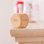 Entscheidungswürfel aus Holz 6cm - individueller Text
