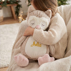 Kuscheltier mit Namen bestickt | Plüsch-Eule als Weihnachtsgeschenk